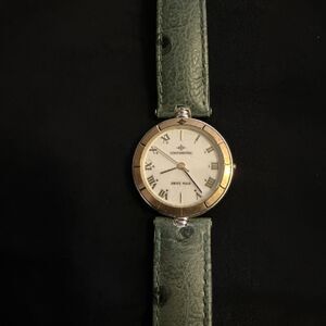 Continental Swiss Made Ladies Watch–Roman Numerals–Gold Tone Bezel–New Battery